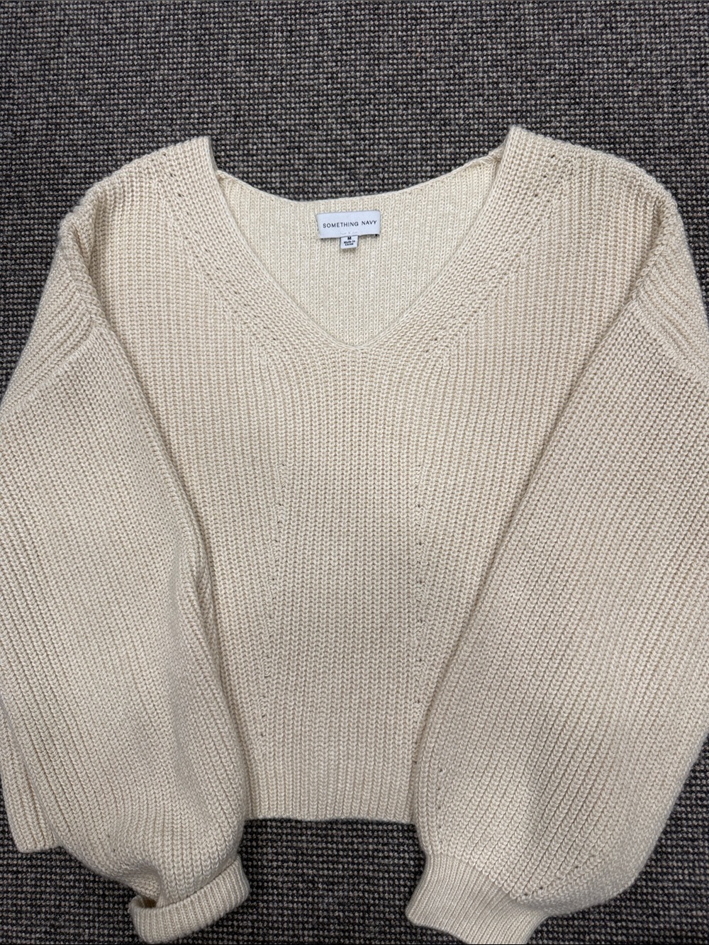 Something Navy Ivory V-Neck Balloon Sleeve Sweater